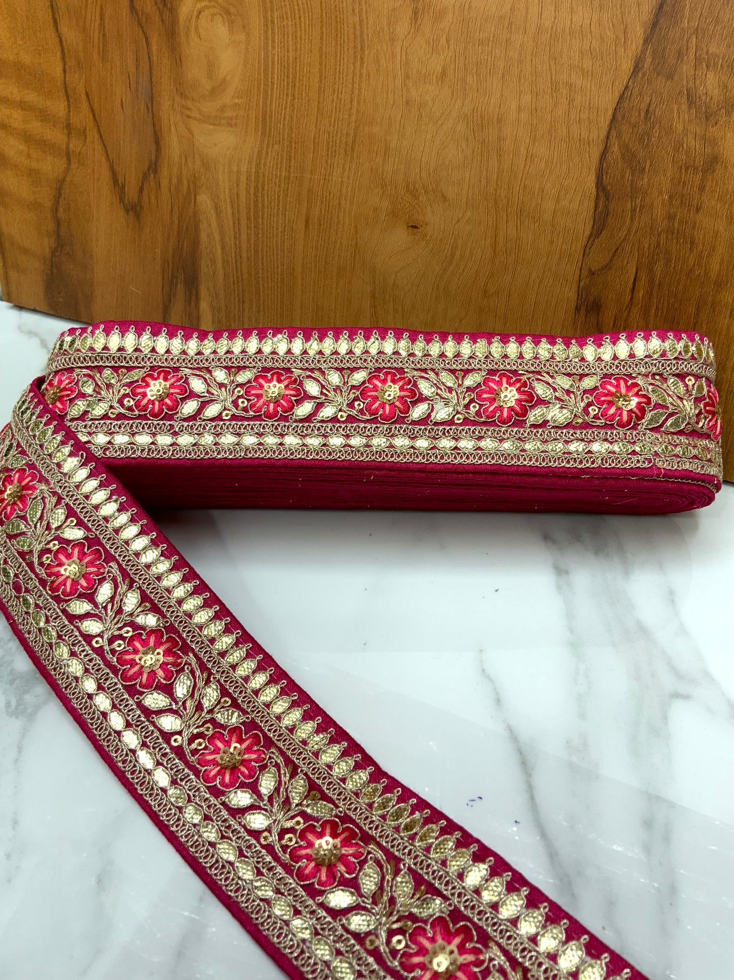 Gota patii laces